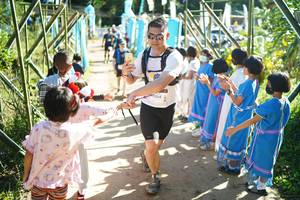 BIB: 204, 
                            <button type="button" onclick="openModal(19064363)" class="btn btn-primary btn-sm float-right btn-popup" data-toggle="modal" data-target=".modal-high-quality">
                        <i class="fas fa-shopping-cart"></i> Add to Cart
                    </button>
                                            <button type="button" onclick="isThisMe(19064363, true)" class="btn btn-success btn-sm float-right btn-popup btn-isme hidden" data-toggle="tooltip" data-placement="bottom" title="นี่คือรูปของคุณใช่ไหม คลิกที่นี่เพื่อเอาเข้าอัลบั้ม">
                        <i class="fas fa-plus"></i> Add to album
                    </button>
                    <button type="button" onclick="isThisMe(19064363, false)" class="btn btn-warning btn-sm float-right btn-popup btn-isnotme hidden">
                        <i class="fas fa-ban"></i> Remove from album
                    </button>